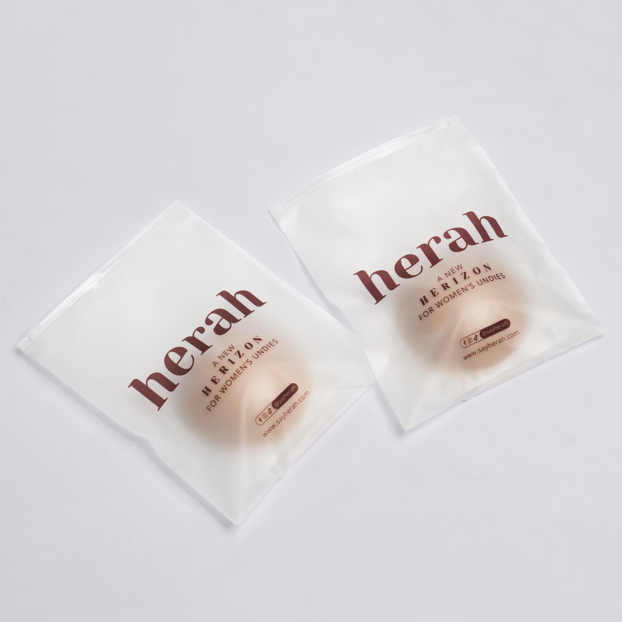 Silicone Nipple Covers in Hard Case